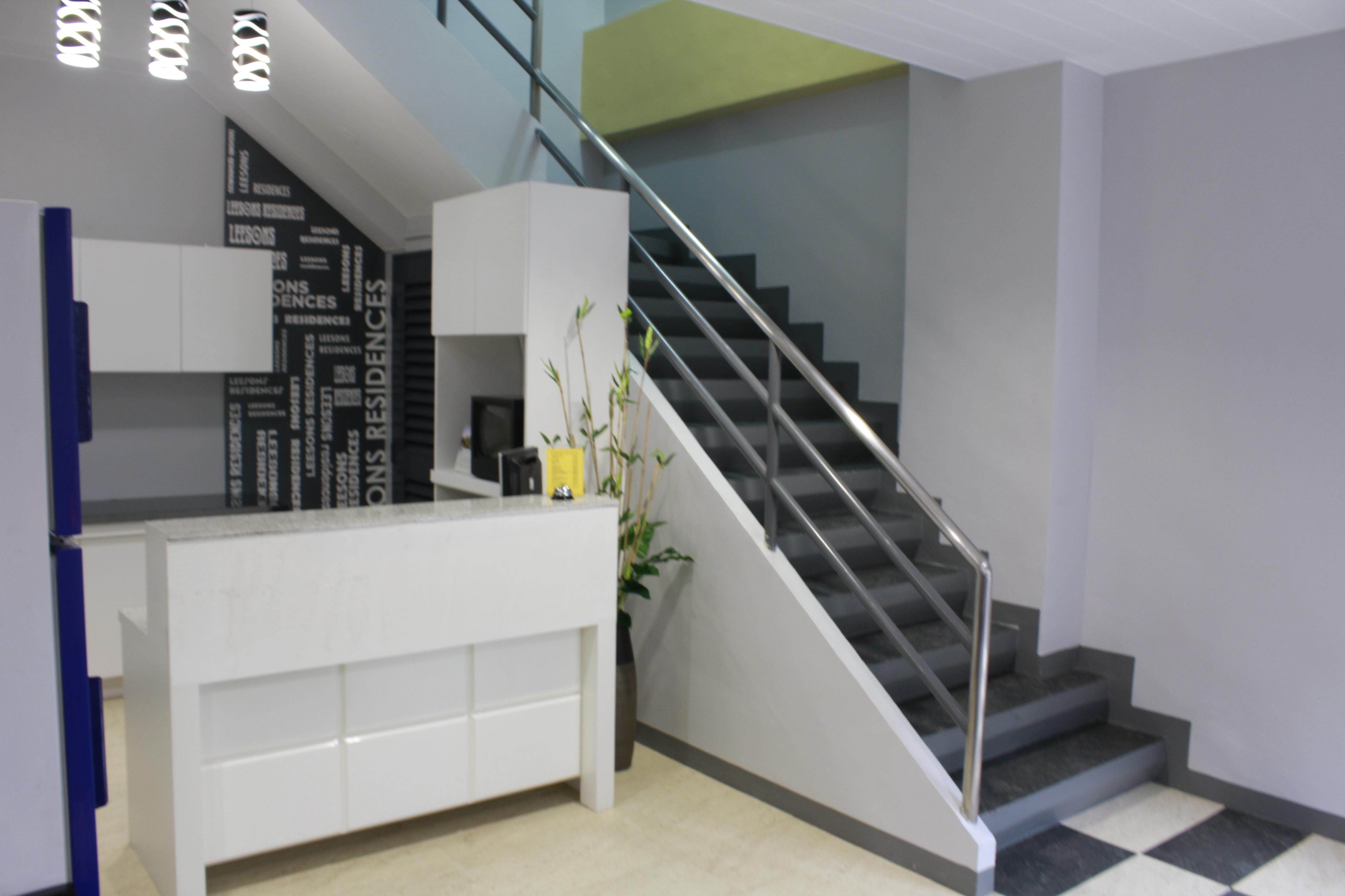 Leesons Residences Manila Eksteriør bilde
