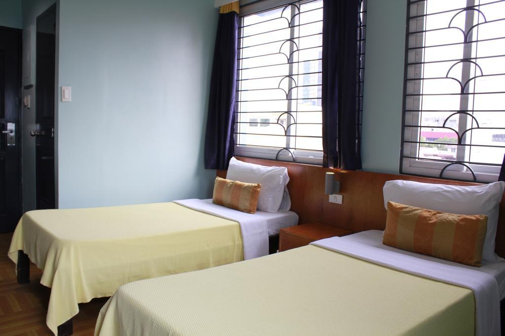 Leesons Residences Manila Eksteriør bilde