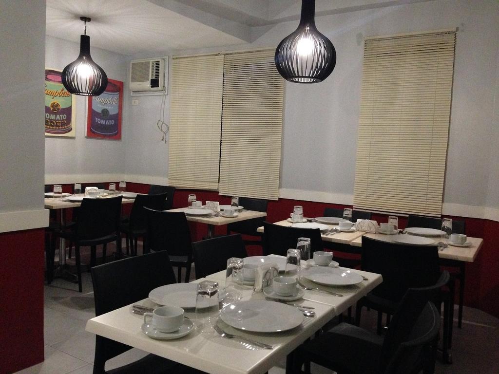 Leesons Residences Manila Eksteriør bilde